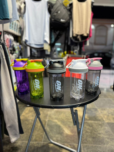 خرید شیکر باشگاهی